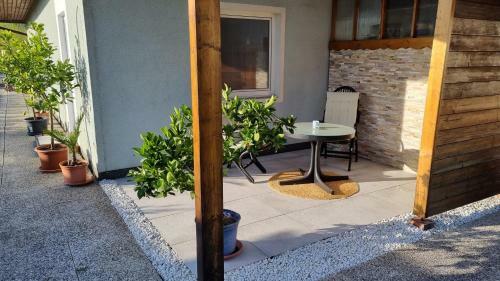 Northwest Studio Apartments