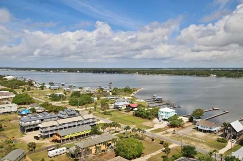 Crystal Tower 1702 By Youngs Suncoast