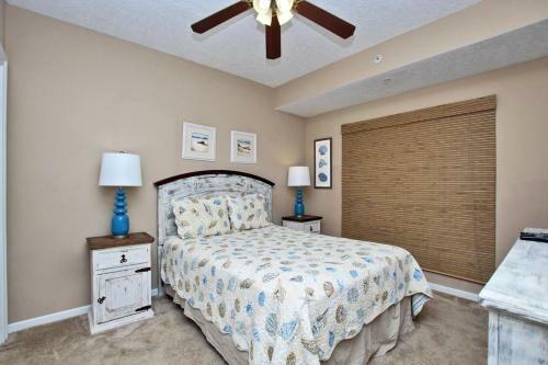 Colonnades 1202 By Youngs Suncoast