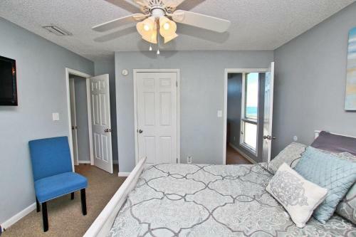 Marilyns Cottage By Youngs Suncoast