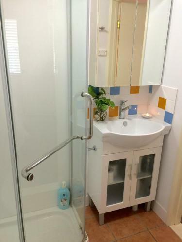 Hostal Nicole?s Guest House