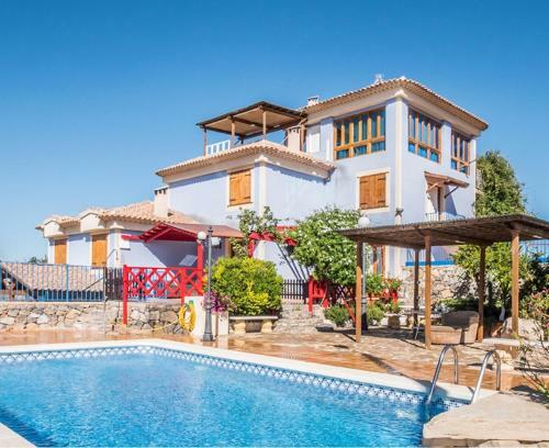 Casa Mistral