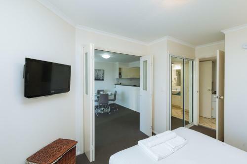 Airtrip Apartments On Edmondstone Street