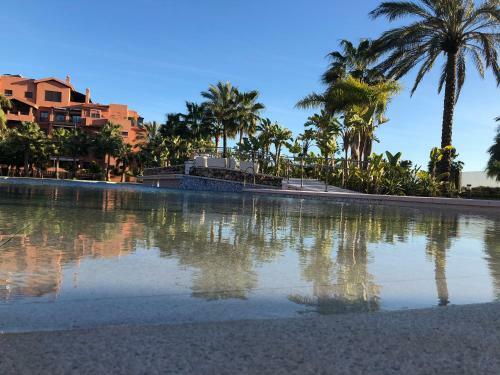 Apartamento �tico Playa Granada Golf + Piscina Con Jacuzzi
