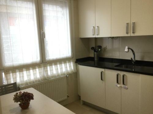Apartamento Piso Nuevo Y Espacioso En El Centro de Mundaka