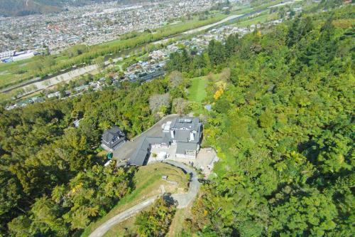 Villa Woodroyd Estate Holiday Sanctuary