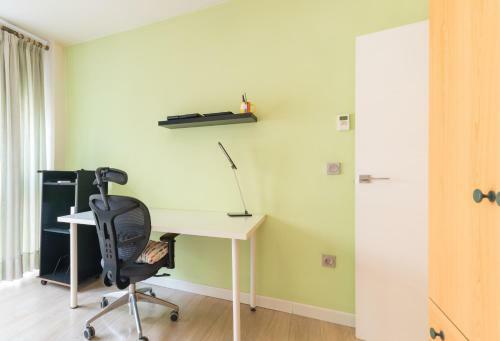 Apartamento Piso de Dise�o Junto Al Centro de Murcia Con Parking
