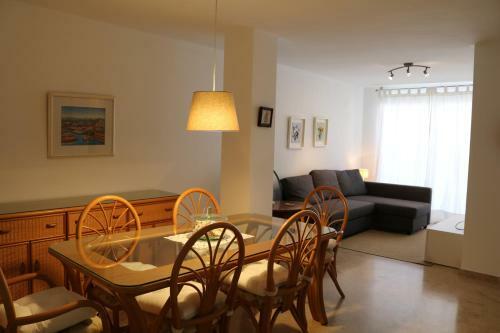 Apartamento Moderno En El Centro de Moraira