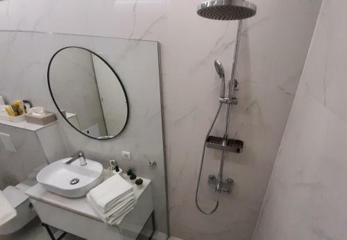 Nina Apartment