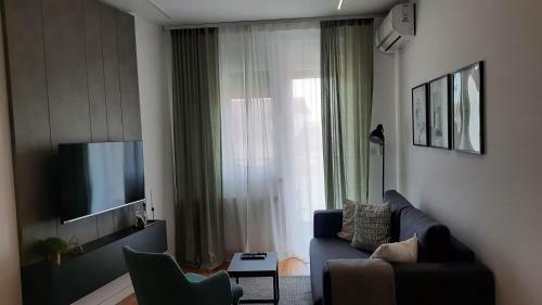 Nina Apartment