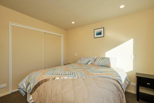 South Bay Getaway - Kaikoura Holiday Home