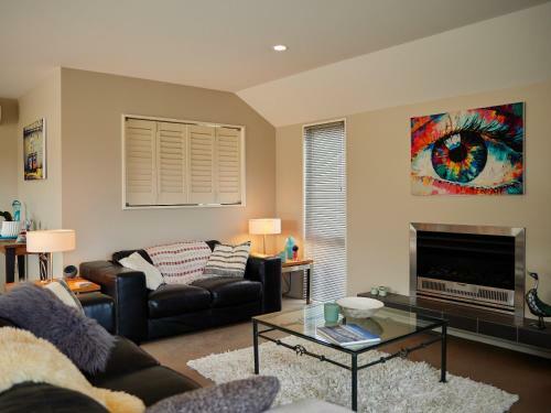 Seaside Serenity - Kaikoura Holiday Home
