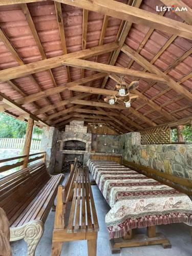 Emili Rest House