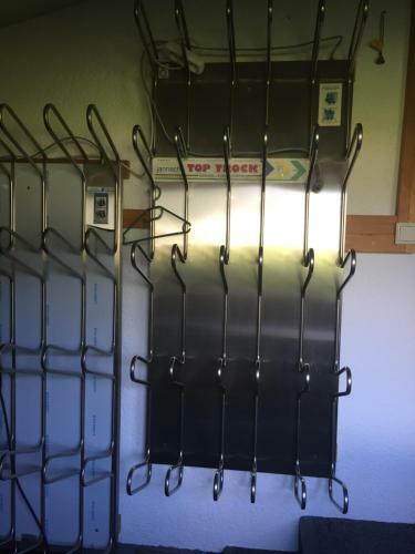 Hostal Pension Wieser "baschtlmai"