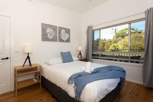 Beachfront Bliss / Broulee