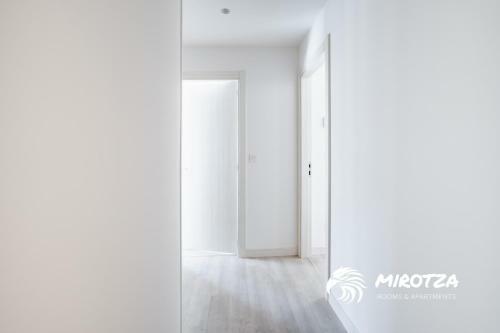 Mirotza Rooms And Apartments