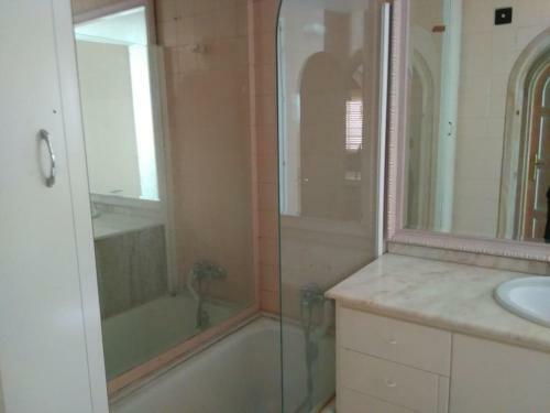 Apartamento Espacioso Piso En El Coraz�n de Oliva