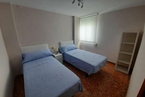 Apartamento Piso Completo A 2km de La Playa de Oliva