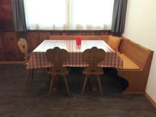 Bed & Breakfast Ferien In Der Bergwelt Von Adelboden