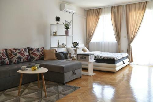 Luna Apartman