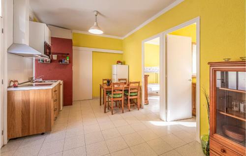 Two-bedroom Apartment In Osor