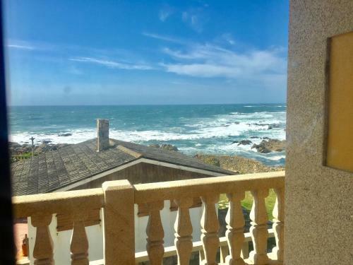 Casa Con Piscina Junto Al Mar