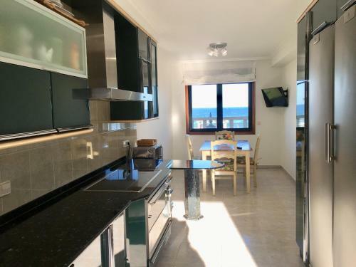 Casa Con Piscina Junto Al Mar