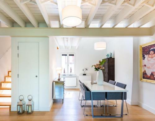 Antwerp Old Town Triplex Apartment