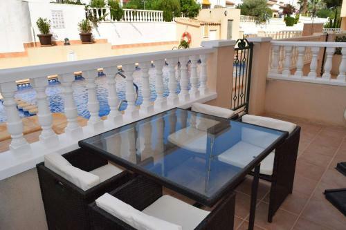 Los Dolses Peaceful Rental Near La Zenia