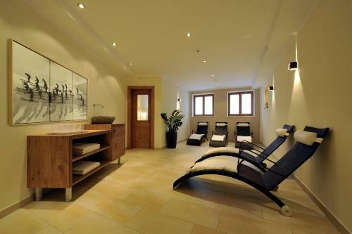 Bed & Breakfast Hotel Garni Albona