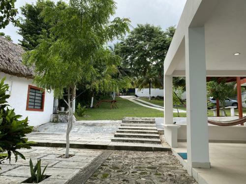 Casa Jardin Laguna