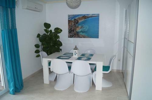 Holiday Apartment Penthouse Turquesa, Playa Flamenca.