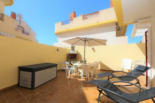 Apartamento Duplex Amapolas Ref. 8269