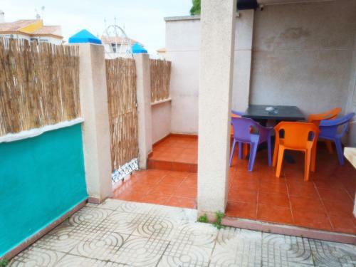 Chalet En Urbanizaci�n Privada Con Piscina