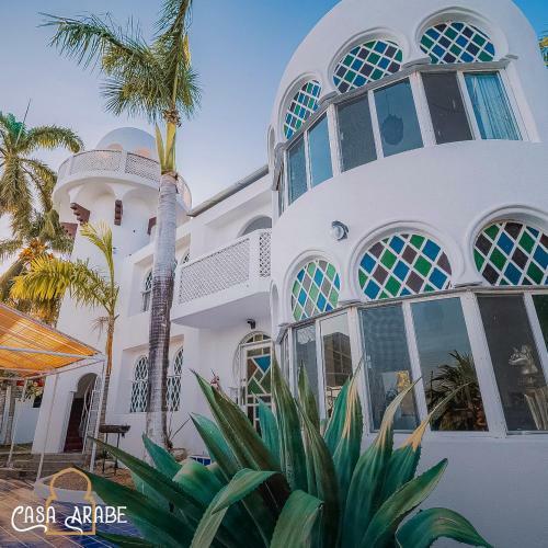 Hotel Casa �rabe