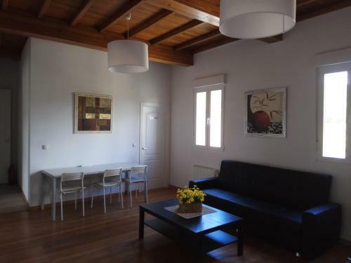 Albergue Cruces De Iria