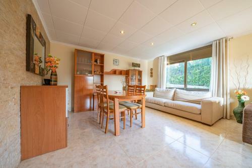 Homeholidaysrentals Arenal - Costa Barcelona