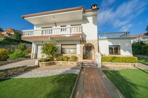 Homeholidaysrentals Arenal - Costa Barcelona