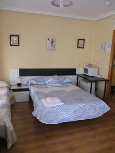 Albergue Hostal Becares