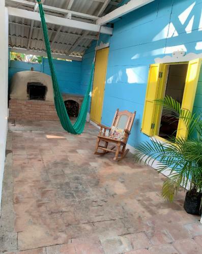 Pintoresca Casa En La Playa