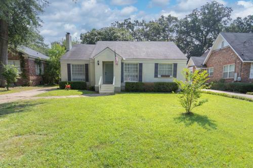 Breezy Like Sunday Morning- Close To Everything!
