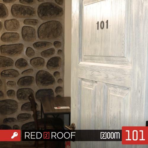 Hostal Redroof Country House Hotel