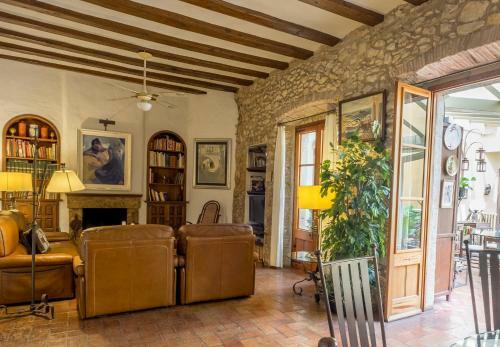 Can Felip Apartments