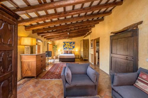 Can Felip Apartments