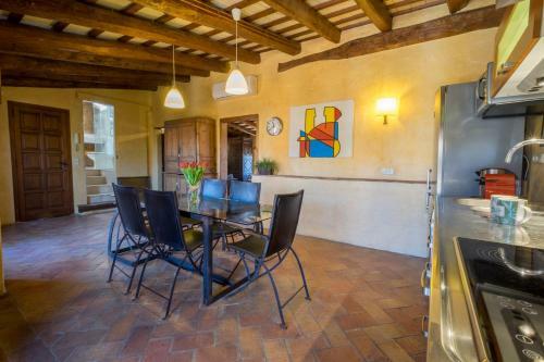 Can Felip Apartments