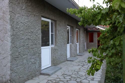 Hostal Vanand Guest House