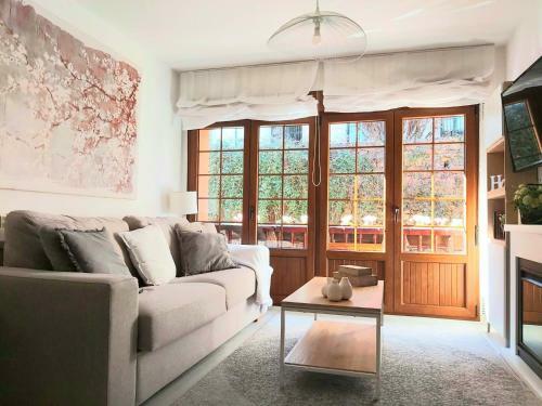Apartamento Nuevo-casco Hist�rico-parking Gratuito.