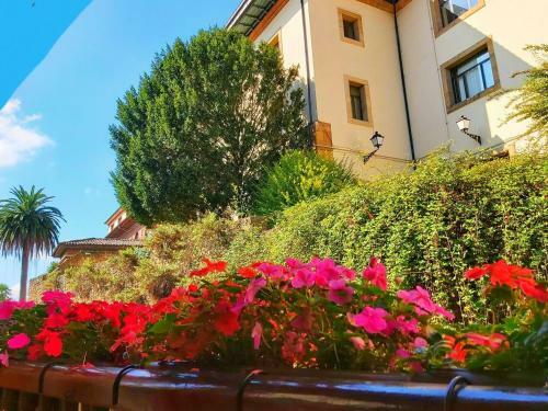 Apartamento Nuevo-casco Hist�rico-parking Gratuito.