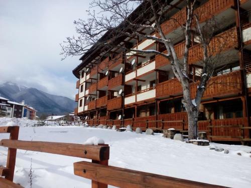 Private Apartment In Apartcomplex Novy Khan