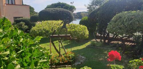 Apartamento Con Jard�n A 11 Metros de La Playa. Cg.